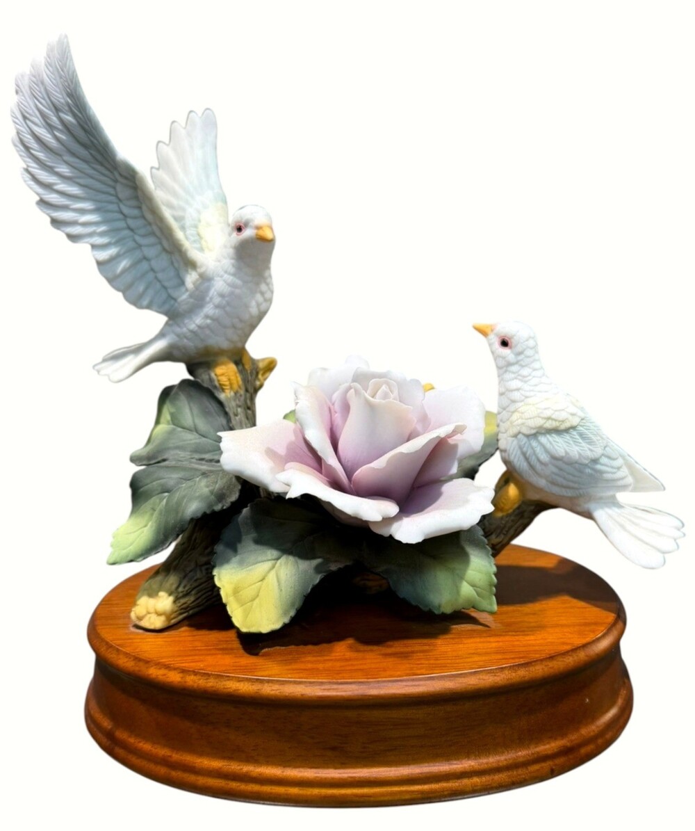 Vintage San Francisco Music Box White Doves Pink Rose Wind Beneath My Wings